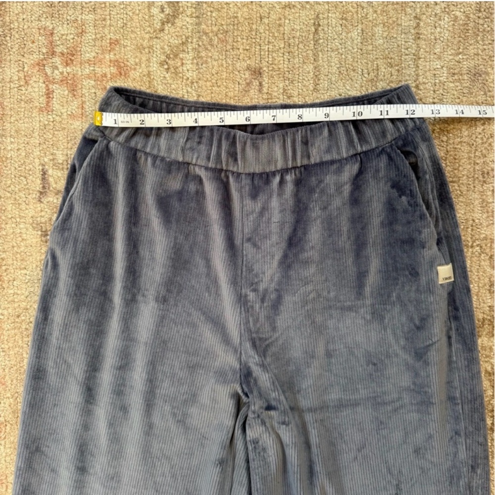 Vuori Haven Wideleg Sweatpants - Picture 6 of 7